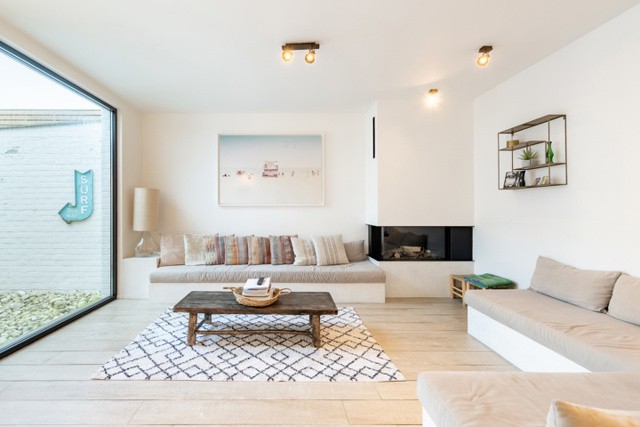 Instapklare, gemeubelde rijwoning met 5 slaapkamers en tuin – hartje Oud-Knokke